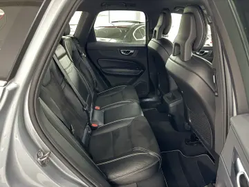 Volvo XC60 2.0 D4 R Design AWD