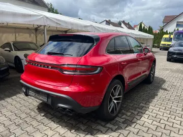 Macan S