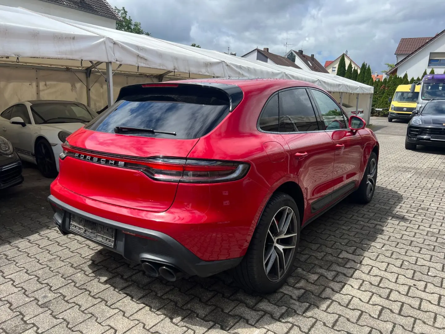 Macan S