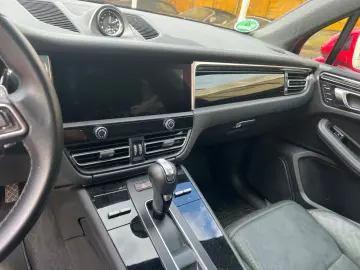Macan S