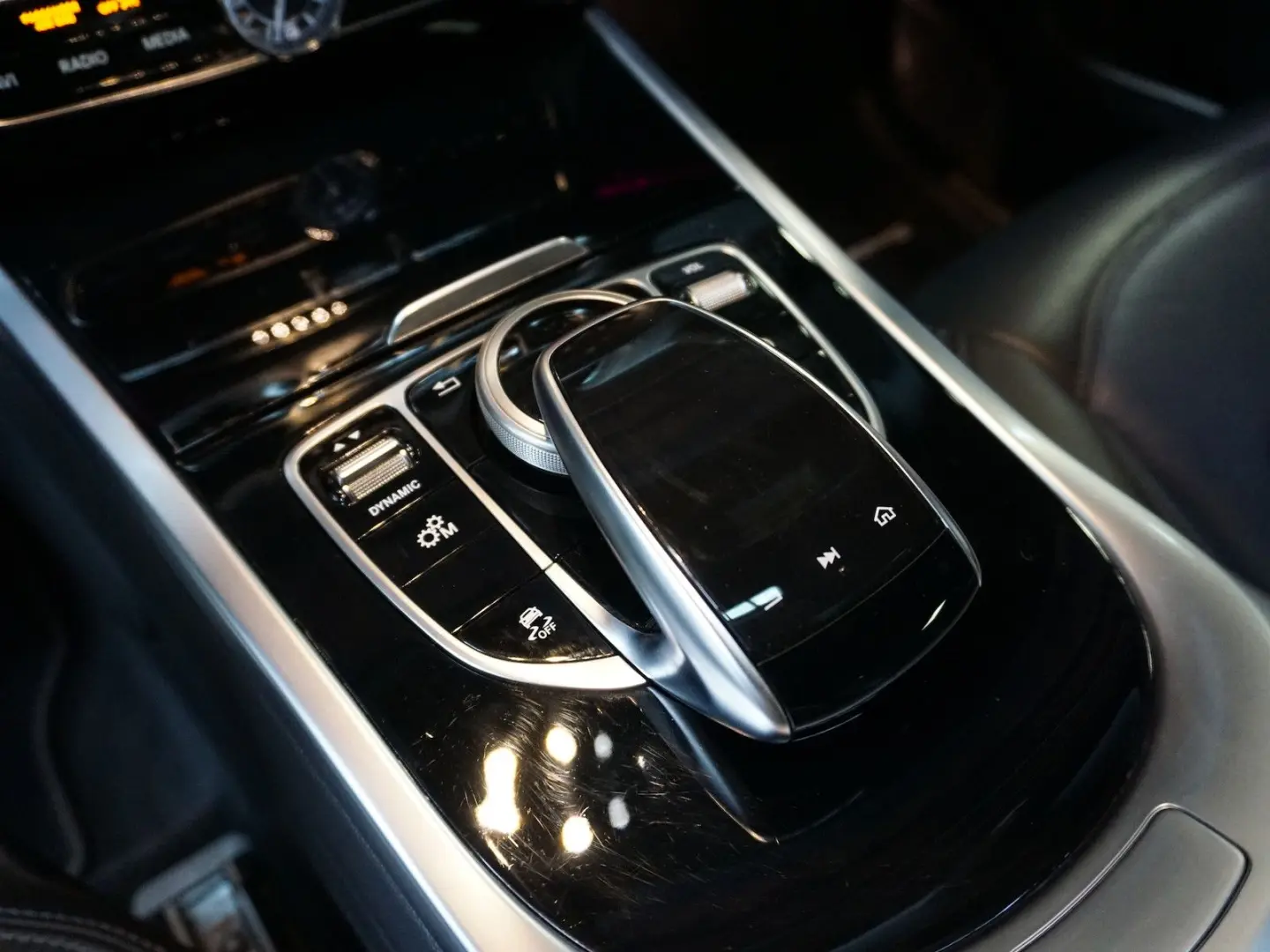G 500 AMG Mbux 360° Exklusiv Burm AHK Junge Ster