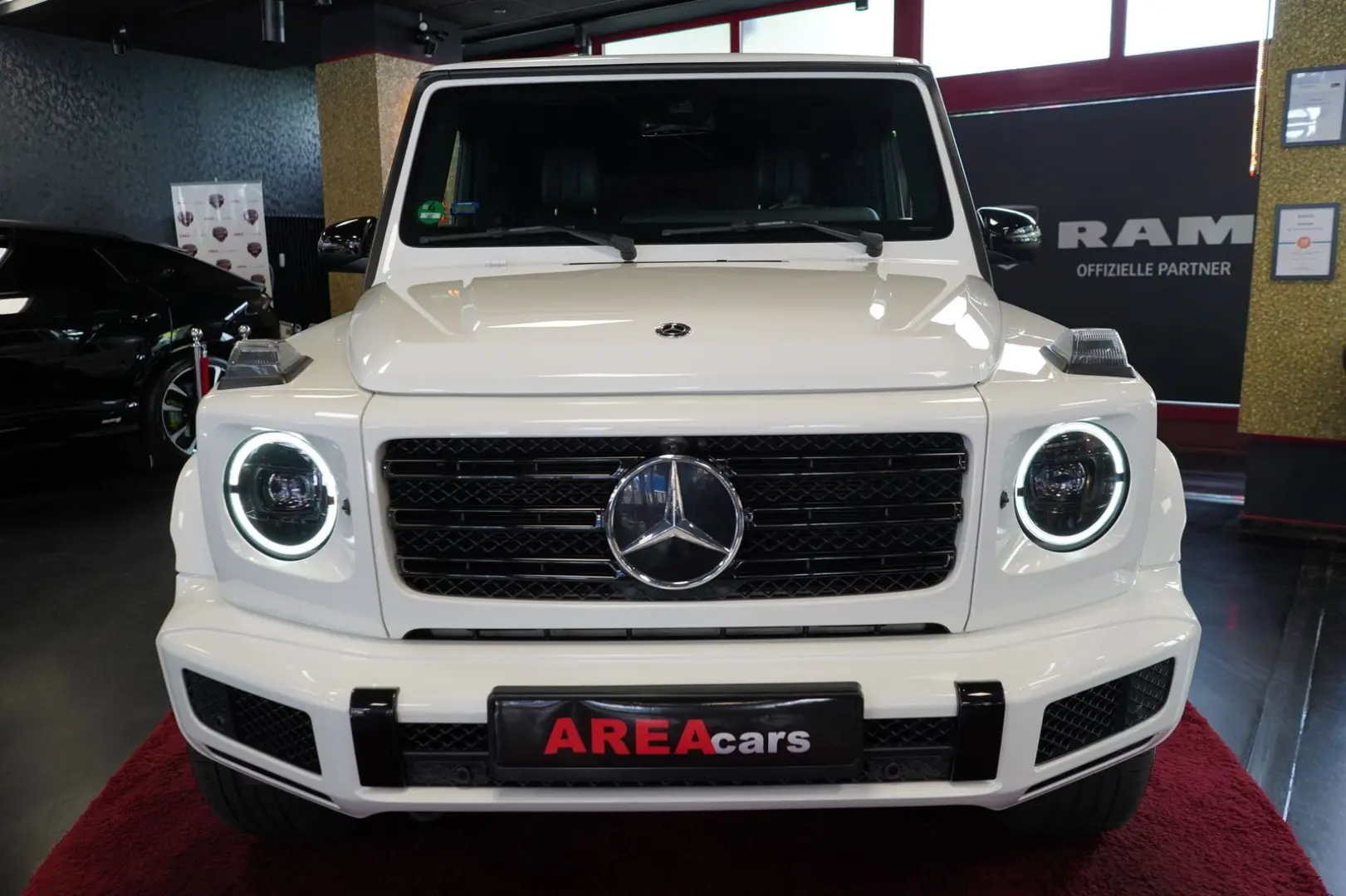 G 500 AMG Line 1.HAND STHZG 360° MASSAG CARBON