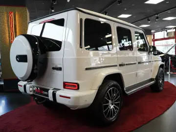 G 500 AMG Line 1.HAND STHZG 360° MASSAG CARBON