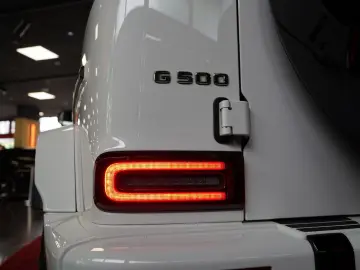 G 500 AMG Line 1.HAND STHZG 360° MASSAG CARBON