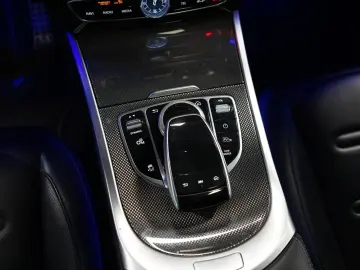 G 500 AMG Line 1.HAND STHZG 360° MASSAG CARBON