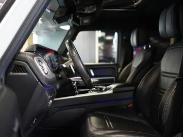 G 500 AMG Line 1.HAND STHZG 360° MASSAG CARBON