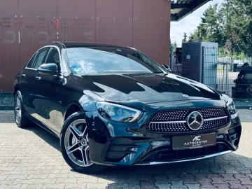 E 300de 4Matic AMG MEMORY+BURMESTER+FOND ENTERTA