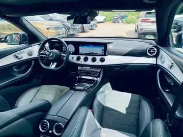 E 300de 4Matic AMG MEMORY+BURMESTER+FOND ENTERTA