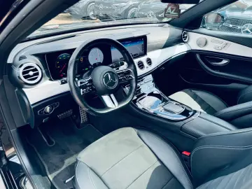 E 300de 4Matic AMG MEMORY+BURMESTER+FOND ENTERTA