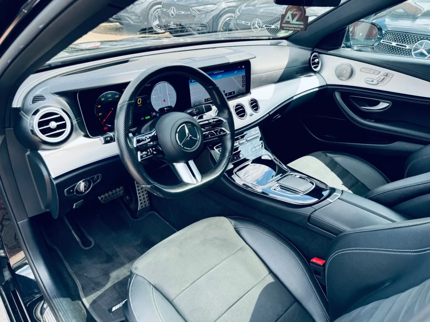 E 300de 4Matic AMG MEMORY+BURMESTER+FOND ENTERTA