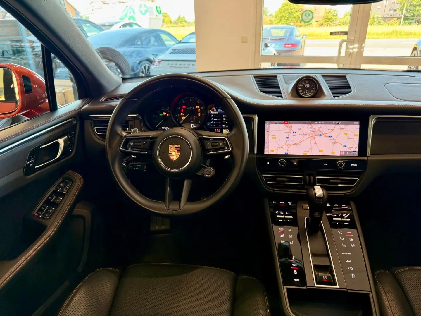 Macan GTS Panorama/AHK/SportChrono/21Zoll/360
