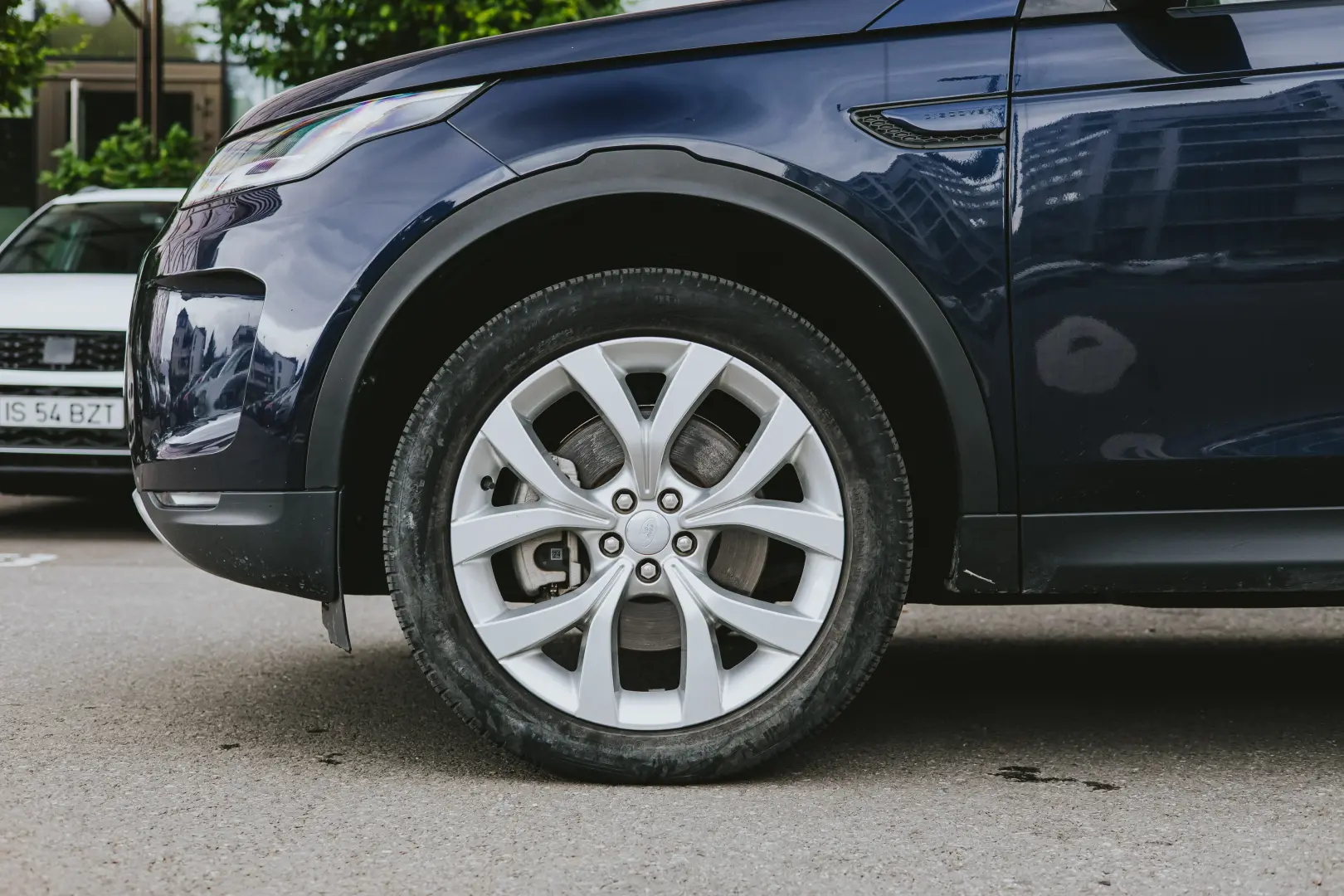 Land Rover Discovery Sport 2.0 D165 R-Dynamic MHEV SE