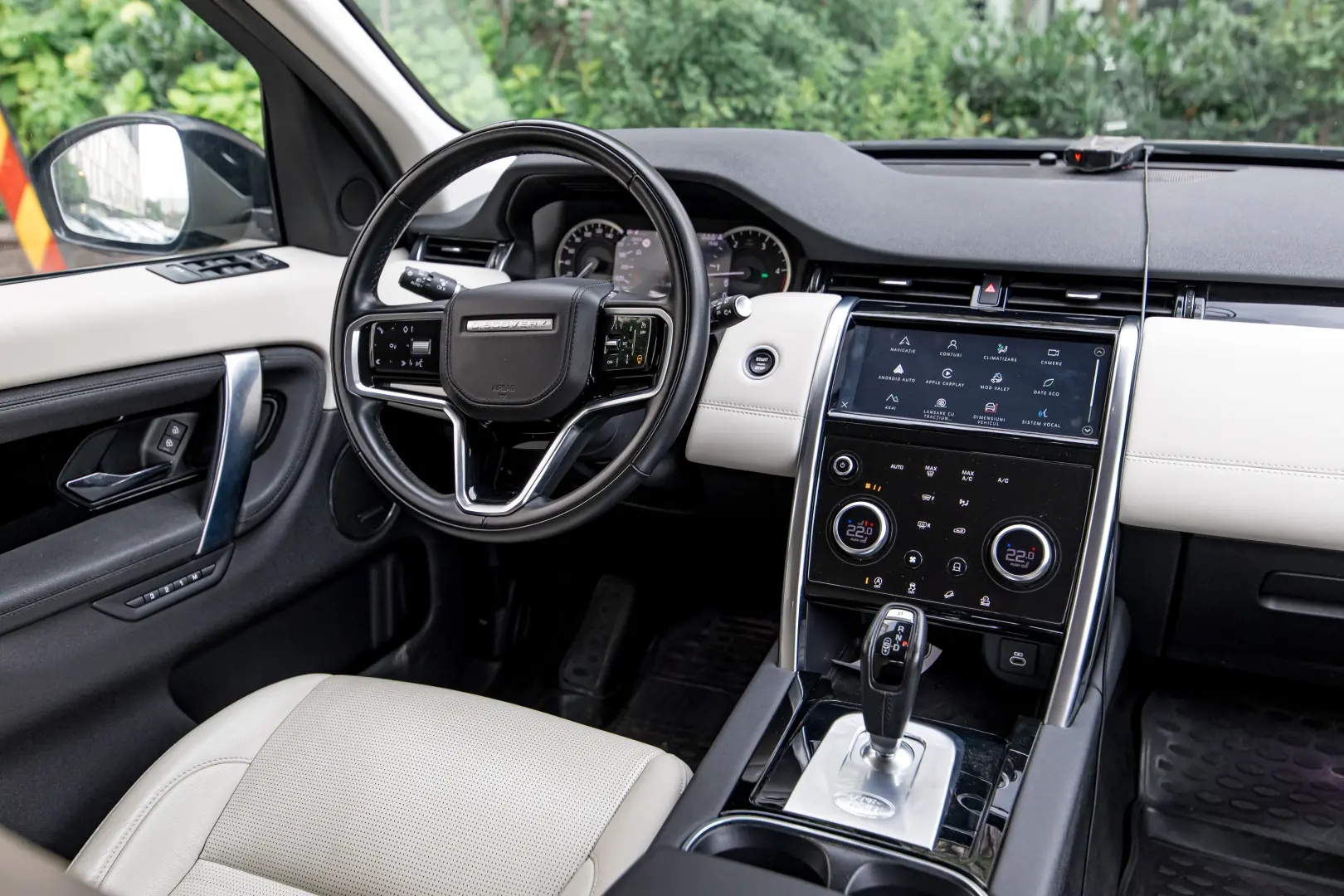 Land Rover Discovery Sport 2.0 D165 R-Dynamic MHEV SE