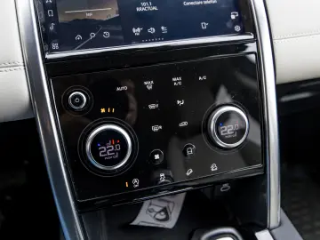 Land Rover Discovery Sport 2.0 D165 R-Dynamic MHEV SE