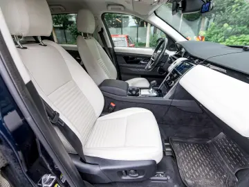 Land Rover Discovery Sport 2.0 D165 R-Dynamic MHEV SE