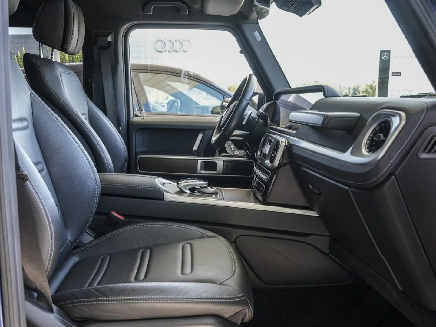 G 350 d AMG Distronic Schiebedach Multibeam AHK