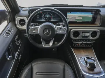 G 350 d AMG Distronic Schiebedach Multibeam AHK