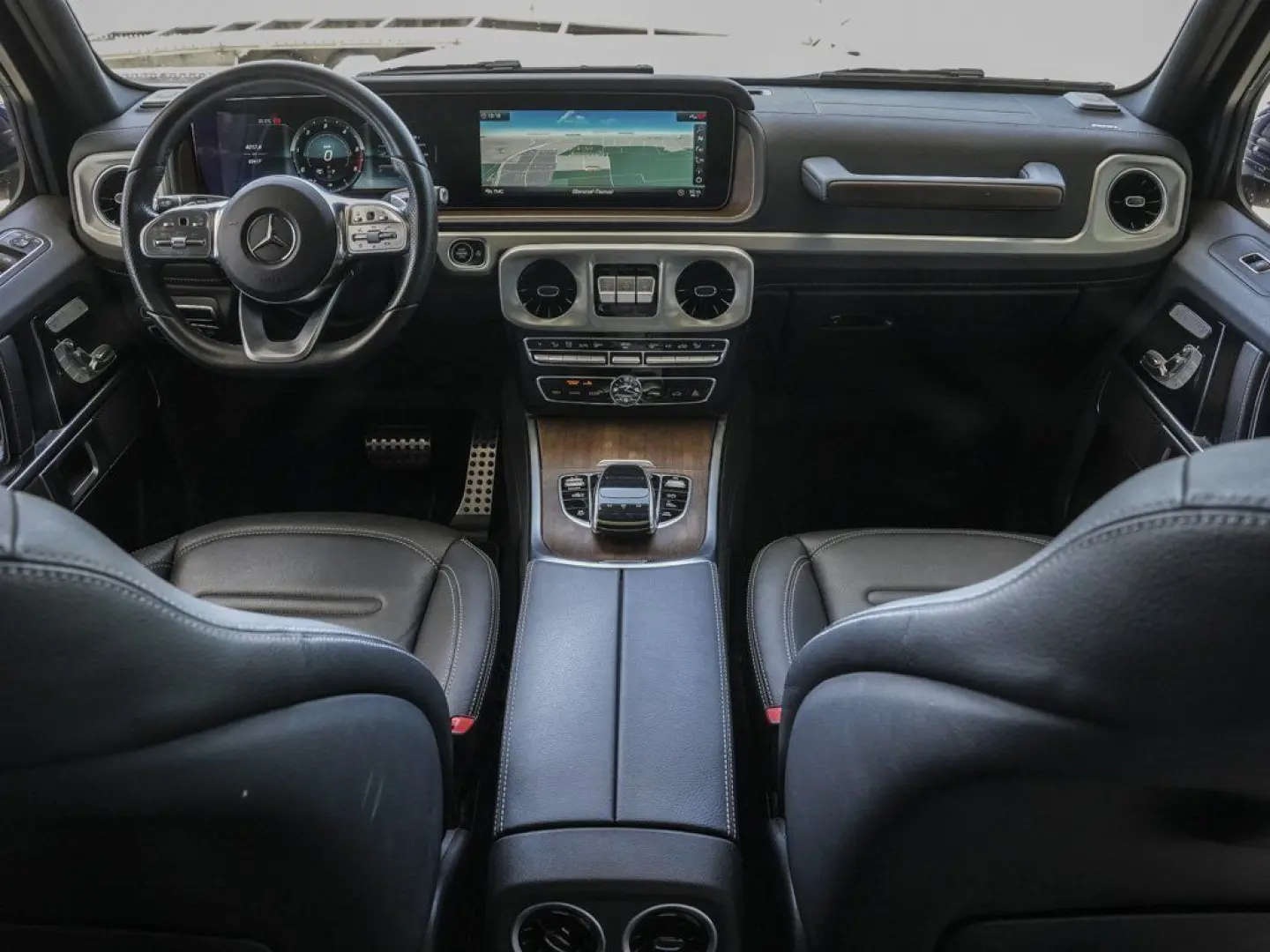 G 350 d AMG Distronic Schiebedach Multibeam AHK