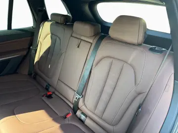 X5 xDr.30d M Sport