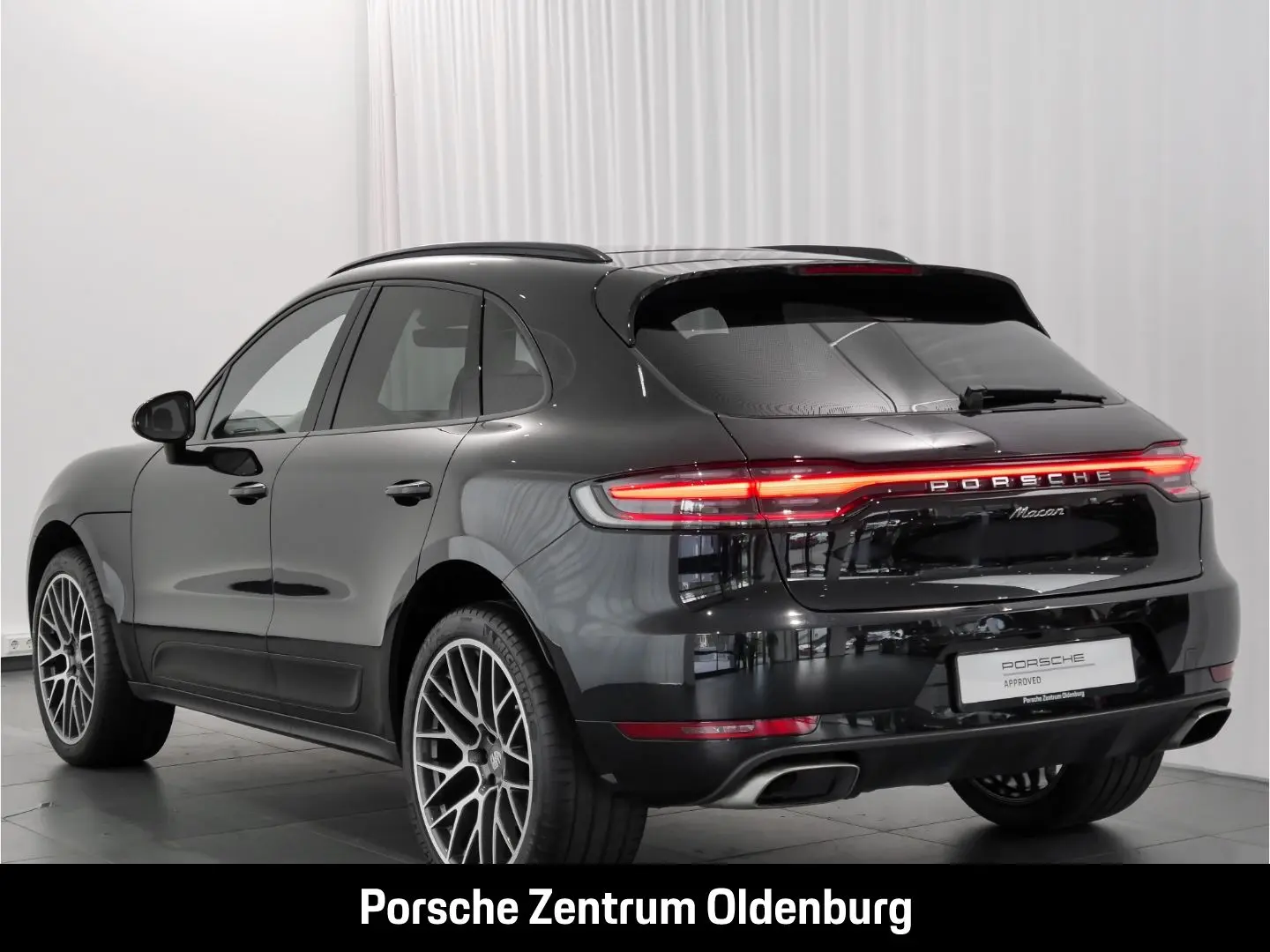 Macan Panorama CarPlay Abstandstempomat