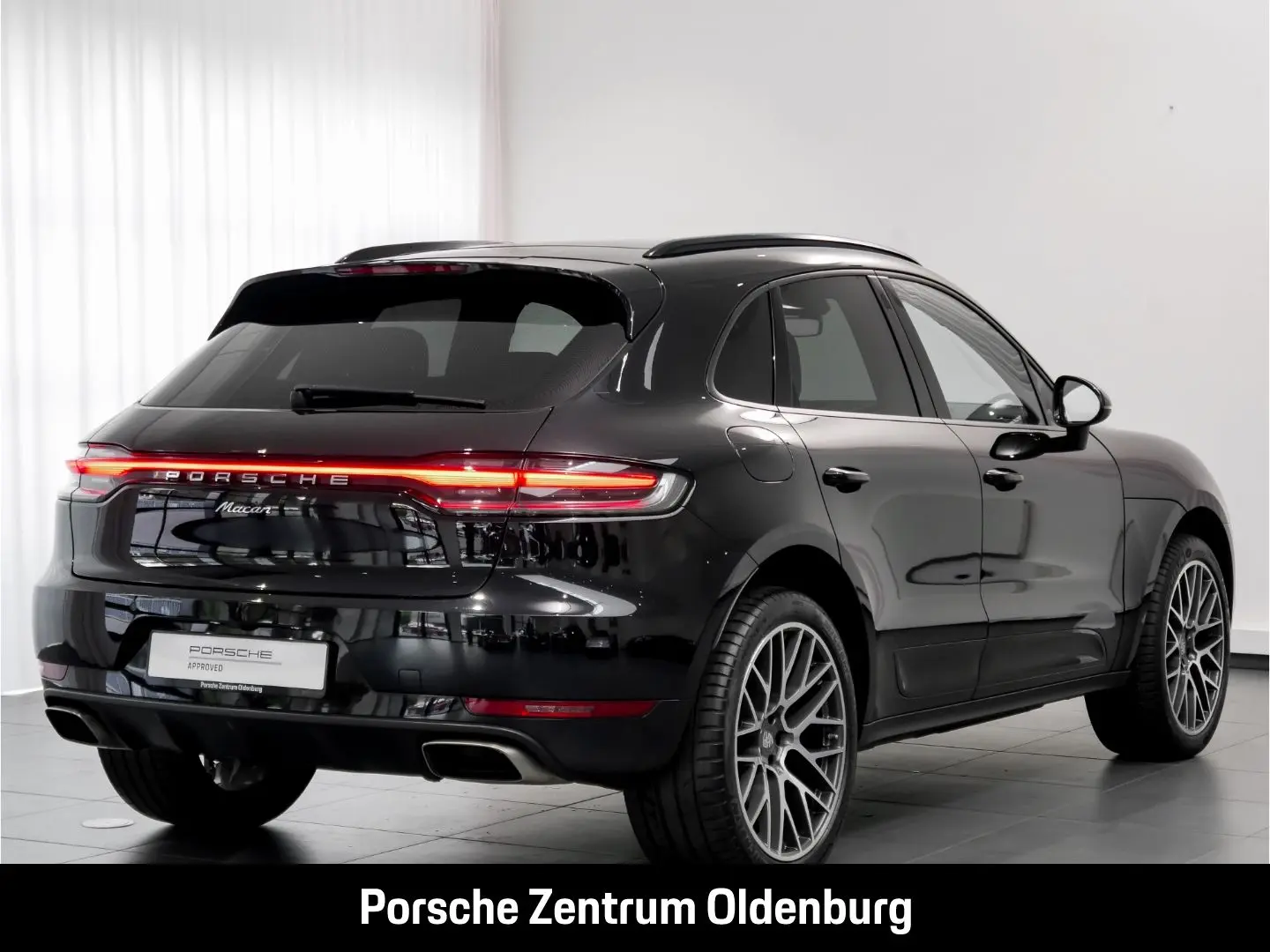 Macan Panorama CarPlay Abstandstempomat