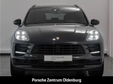Macan Panorama CarPlay Abstandstempomat