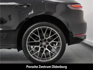 Macan Panorama CarPlay Abstandstempomat