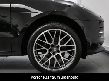 Macan Panorama CarPlay Abstandstempomat