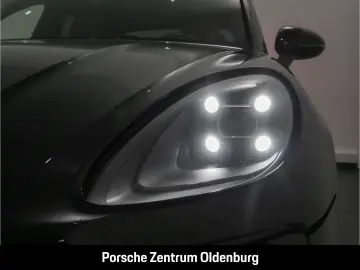 Macan Panorama CarPlay Abstandstempomat
