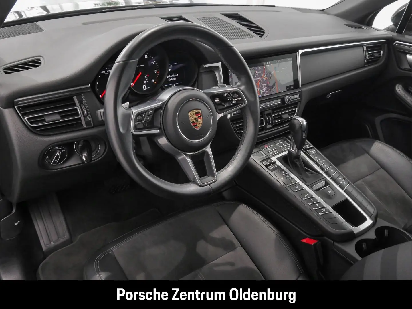 Macan Panorama CarPlay Abstandstempomat