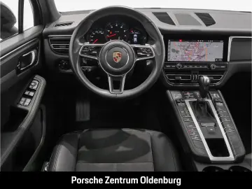 Macan Panorama CarPlay Abstandstempomat