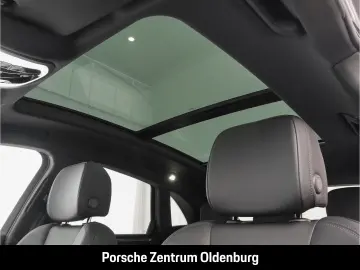 Macan Panorama CarPlay Abstandstempomat