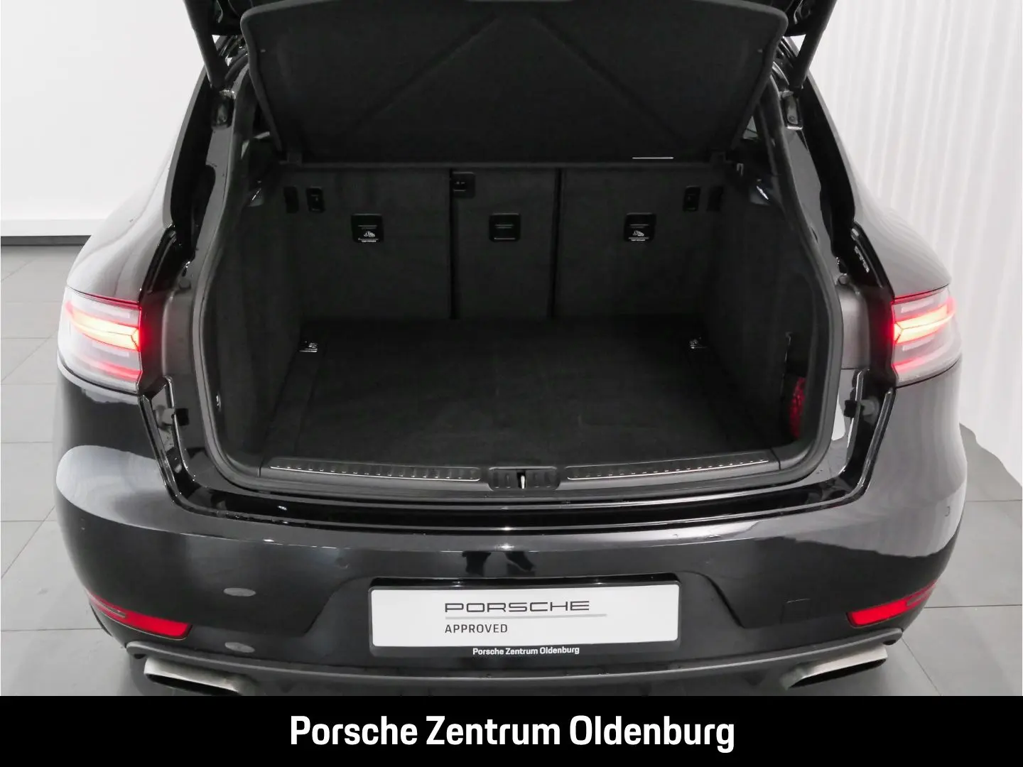 Macan Panorama CarPlay Abstandstempomat