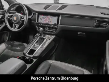 Macan Panorama CarPlay Abstandstempomat
