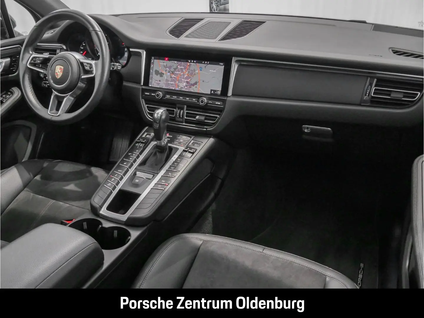 Macan Panorama CarPlay Abstandstempomat