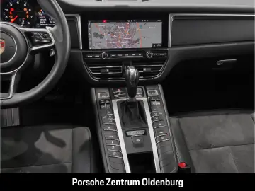 Macan Panorama CarPlay Abstandstempomat