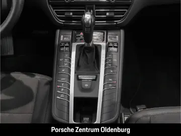 Macan Panorama CarPlay Abstandstempomat