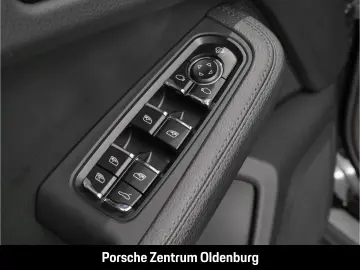 Macan Panorama CarPlay Abstandstempomat