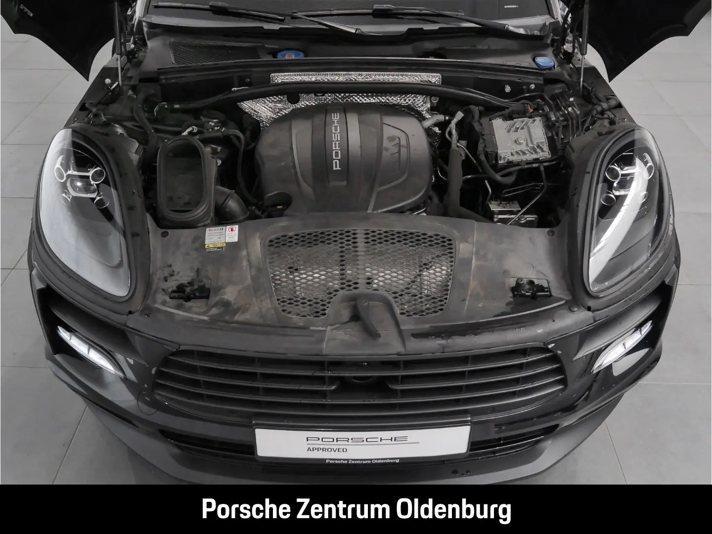Macan Panorama CarPlay Abstandstempomat