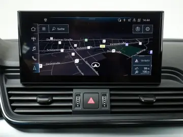 Q5 S line 40 TDI qu. Navi*virtual*Sound System
