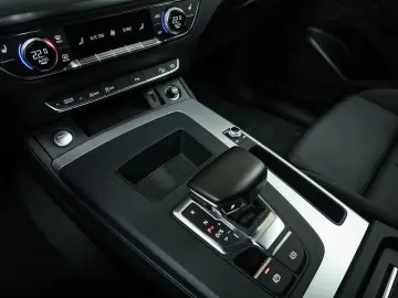 Q5 S line 40 TDI qu. Navi*virtual*Sound System