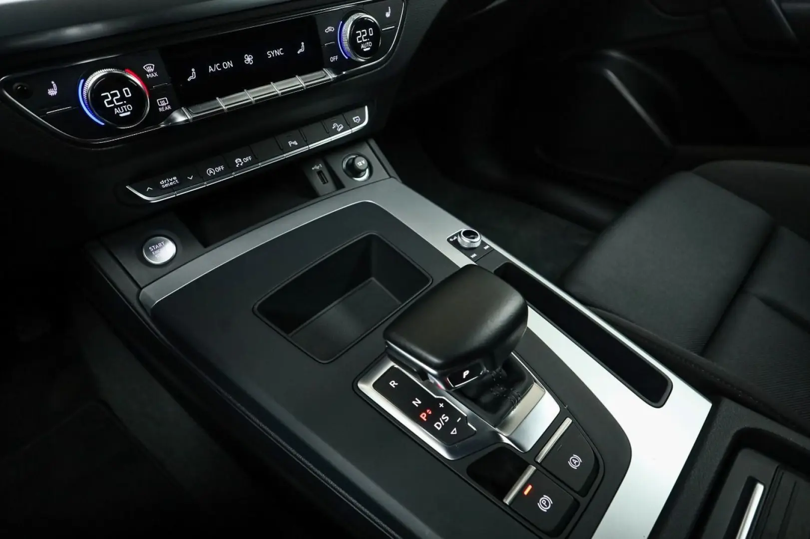 Q5 S line 40 TDI qu. Navi*virtual*Sound System