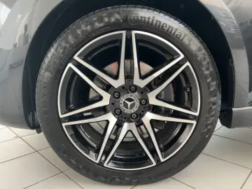 V 300 d AVANTGARDE EDITION lang Burm S-Dach TWA