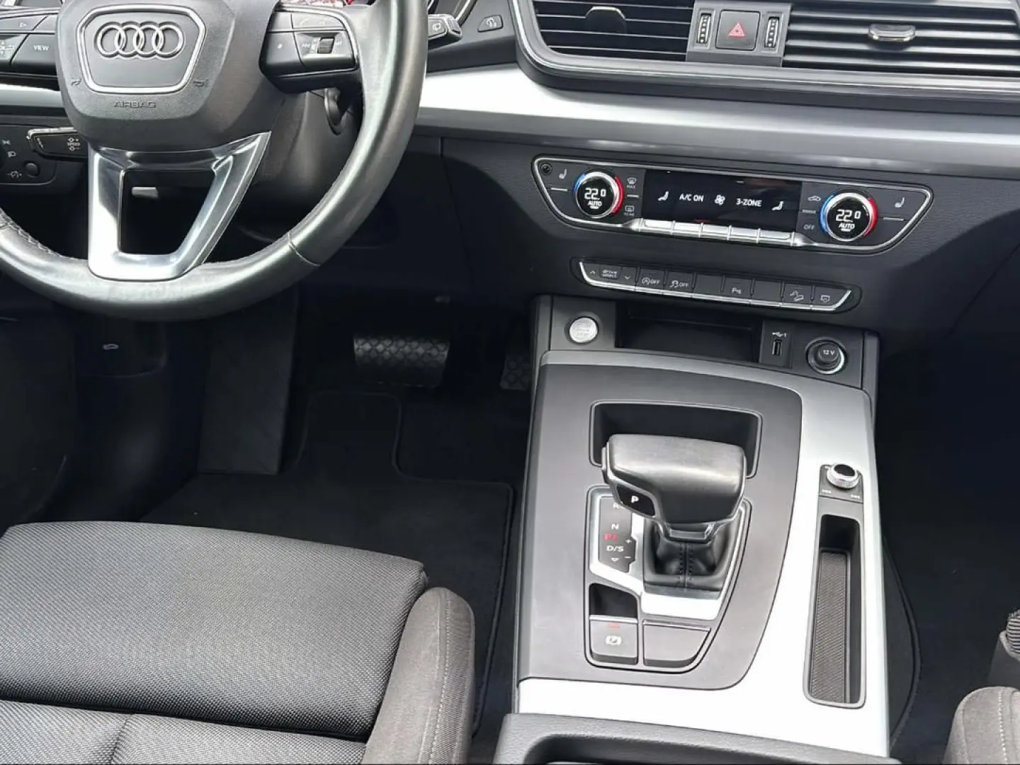 Q5 SUV edition one Q5 edition one 40 TDI quattro