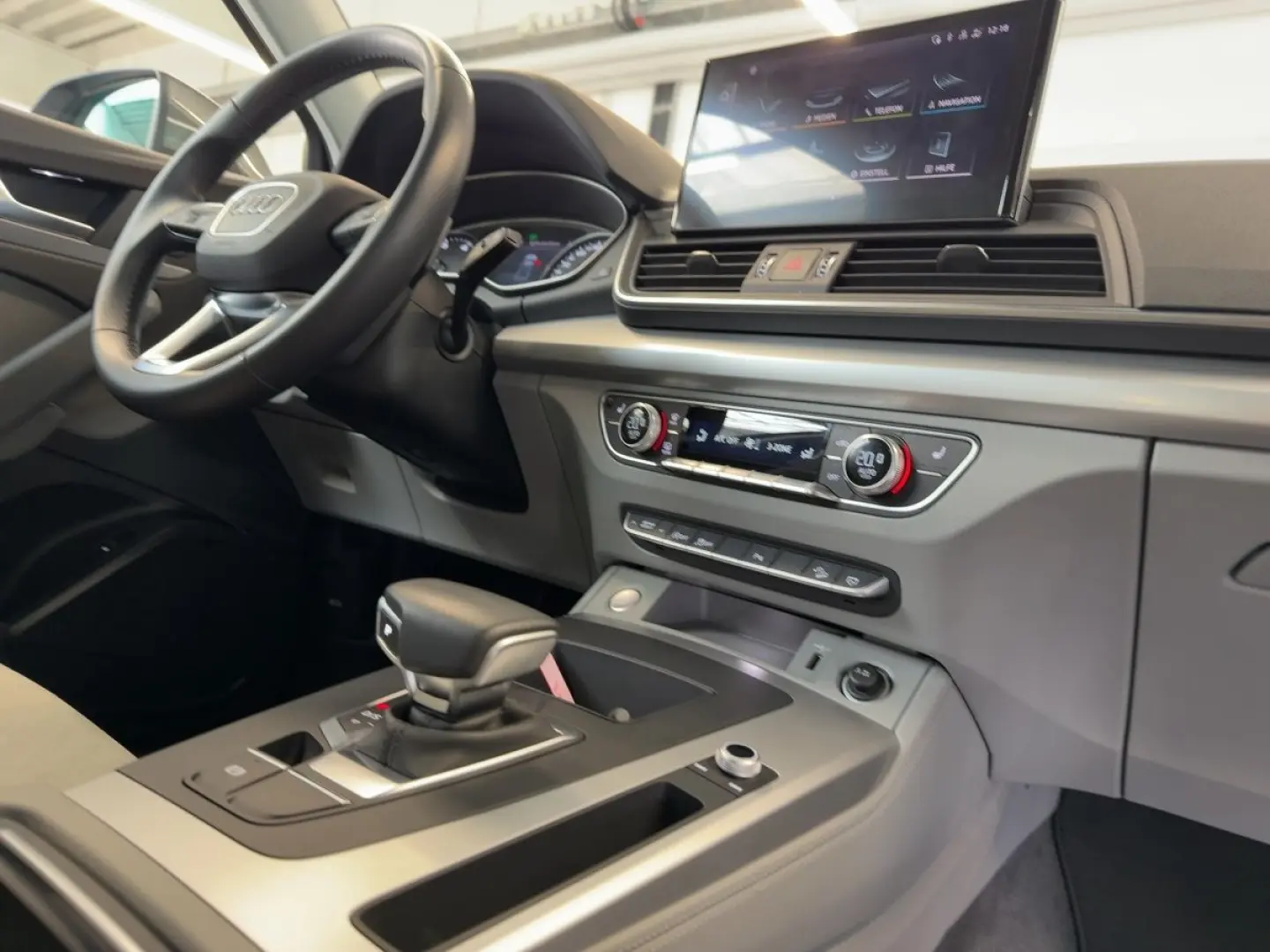 Q5 S line 40 TDI quattro LED Navi Teilleder virt