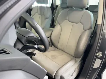 Q5 S line 40 TDI quattro LED Navi Teilleder virt