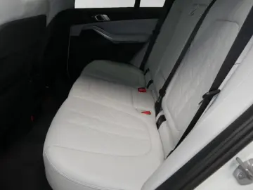 BMW X5 xDrive30d M Sport|AHK