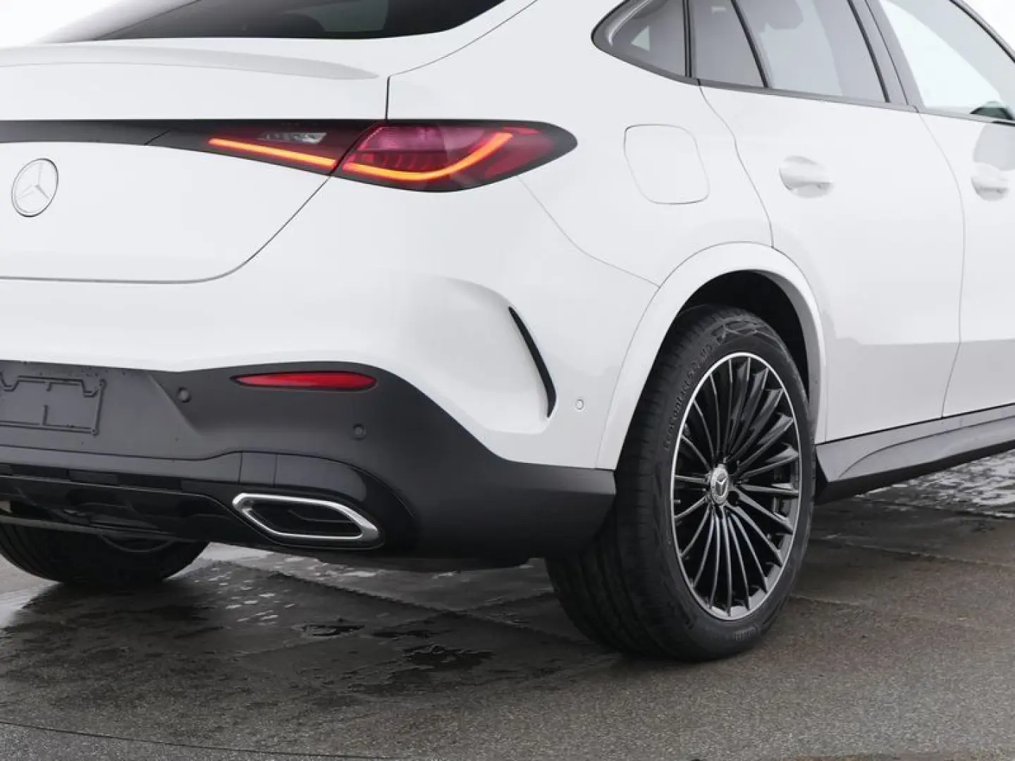 GLC 300 d 4M Coupe AMG Pano AHK Burmester Night
