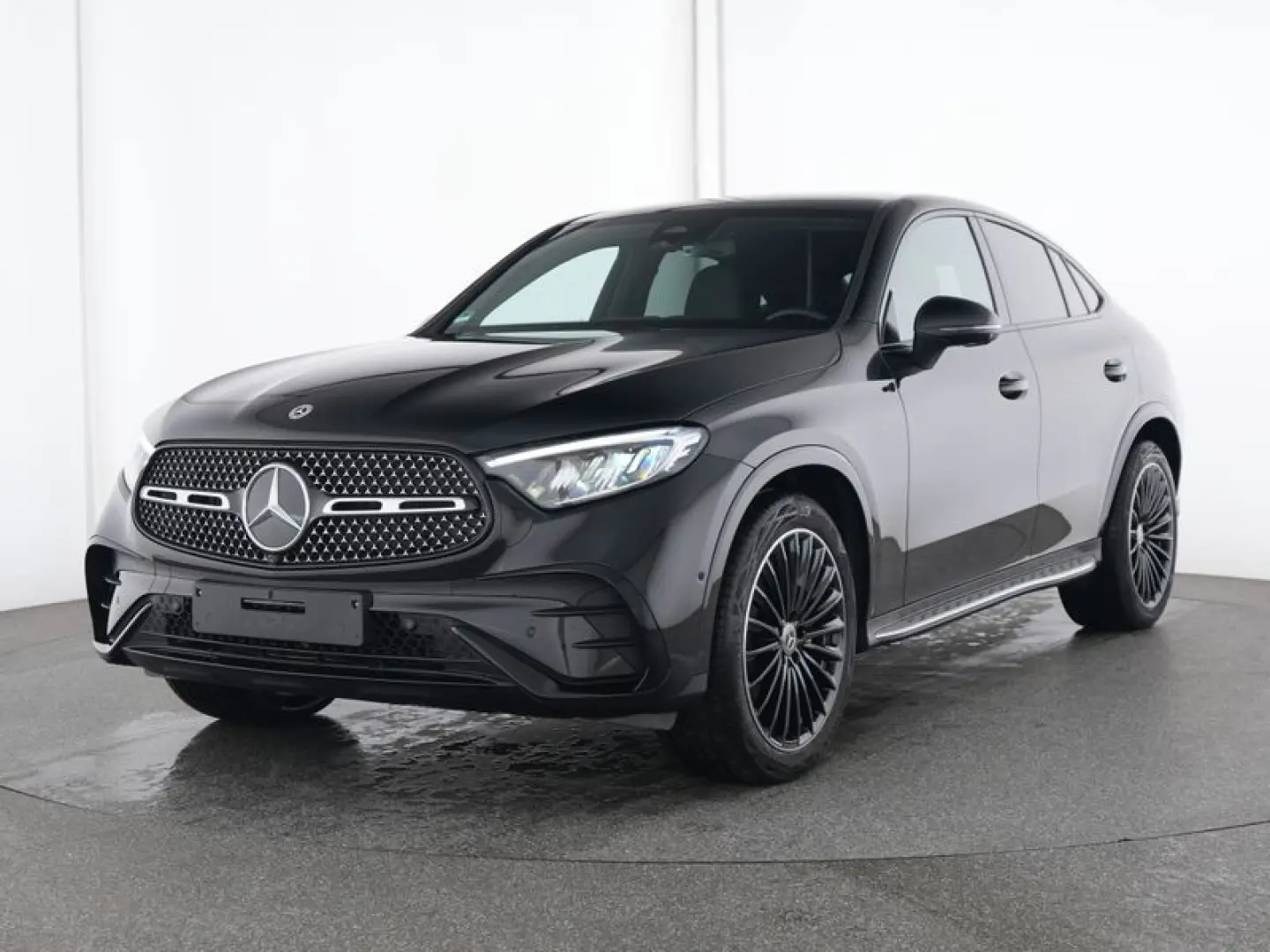 GLC 300 d 4M Coupé   BURM AMG NIGHT SPUR PANO