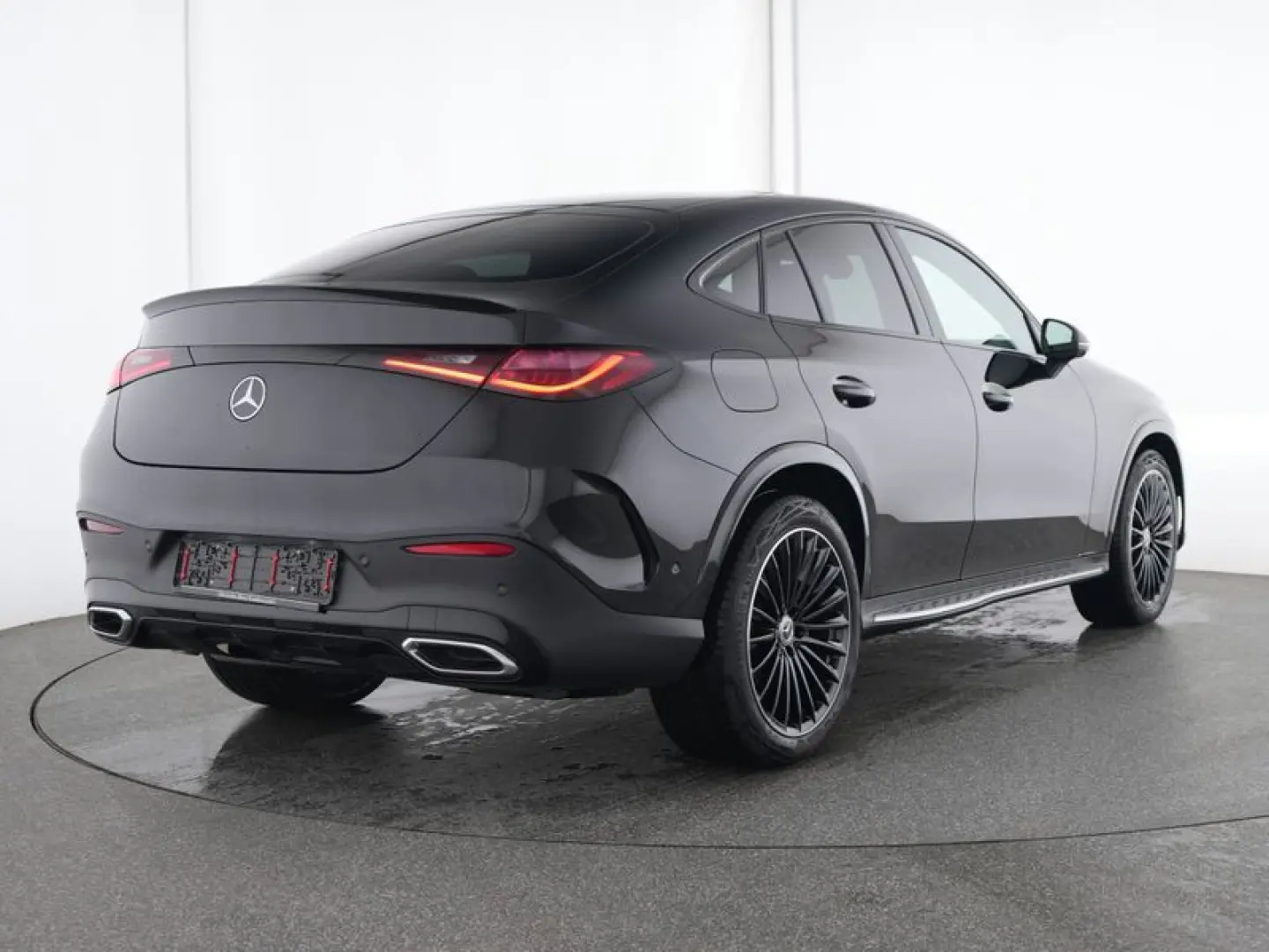 GLC 300 d 4M Coupé   BURM AMG NIGHT SPUR PANO